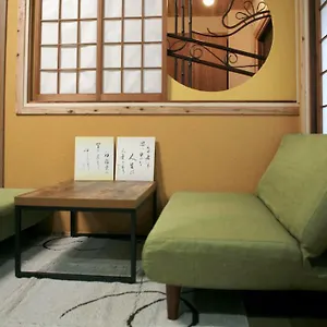 ゲストハウス Maru House 